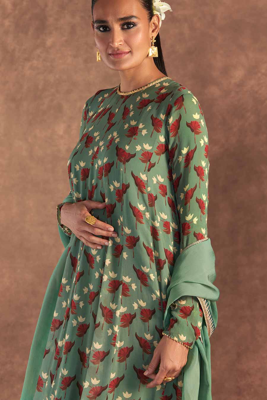 Green Irisbud Embroidered Kurta Set