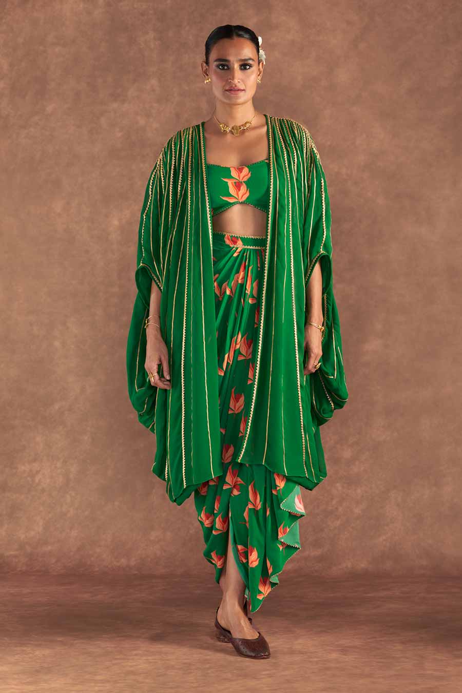 Green Nectar Cup Drape Skirt Set With Cape