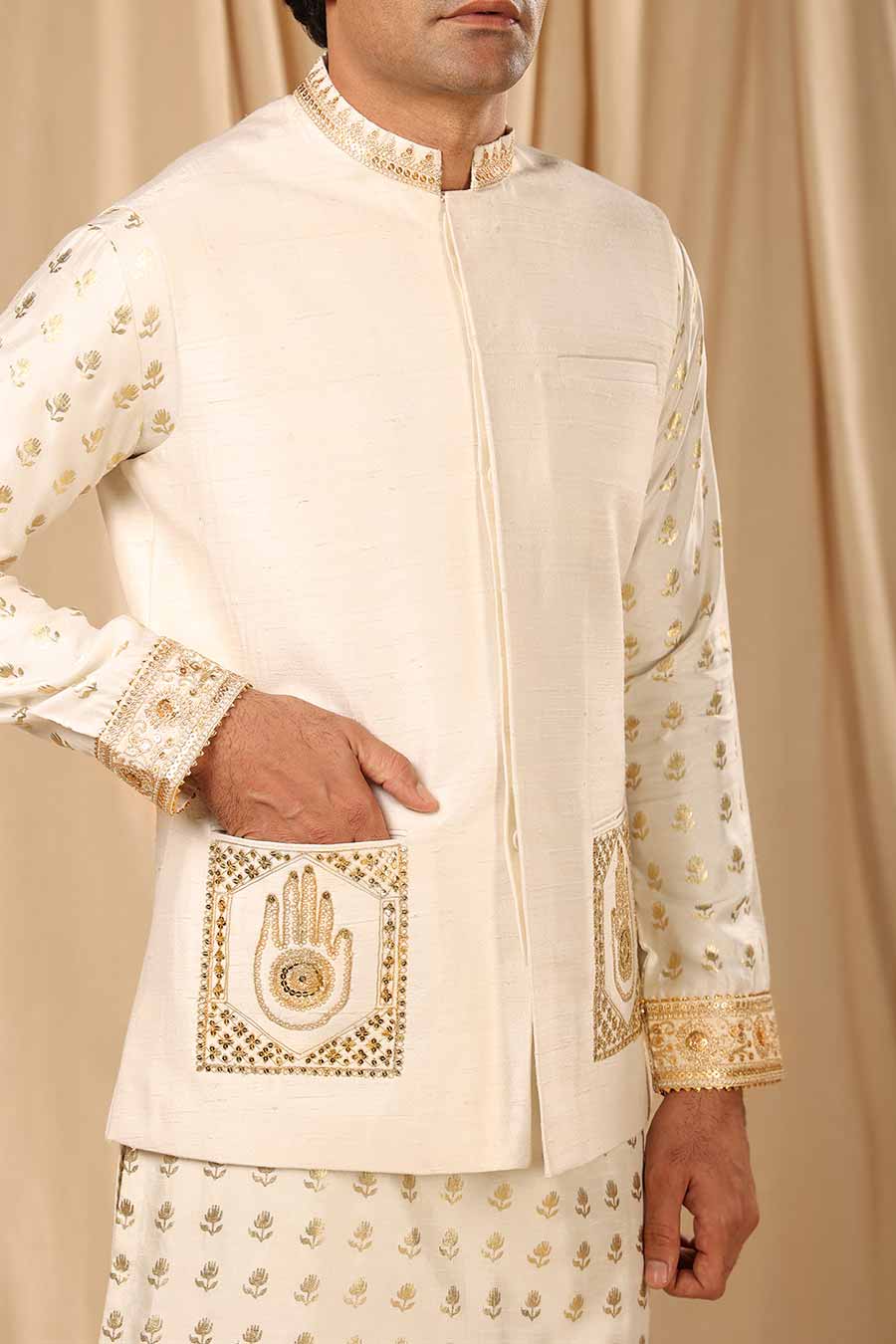 Ivory Wallflower Kurta Set With Jacket