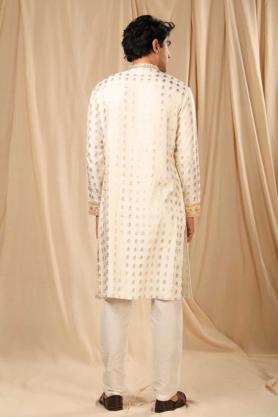 Ivory Wallflower Print Embroidered Kurta