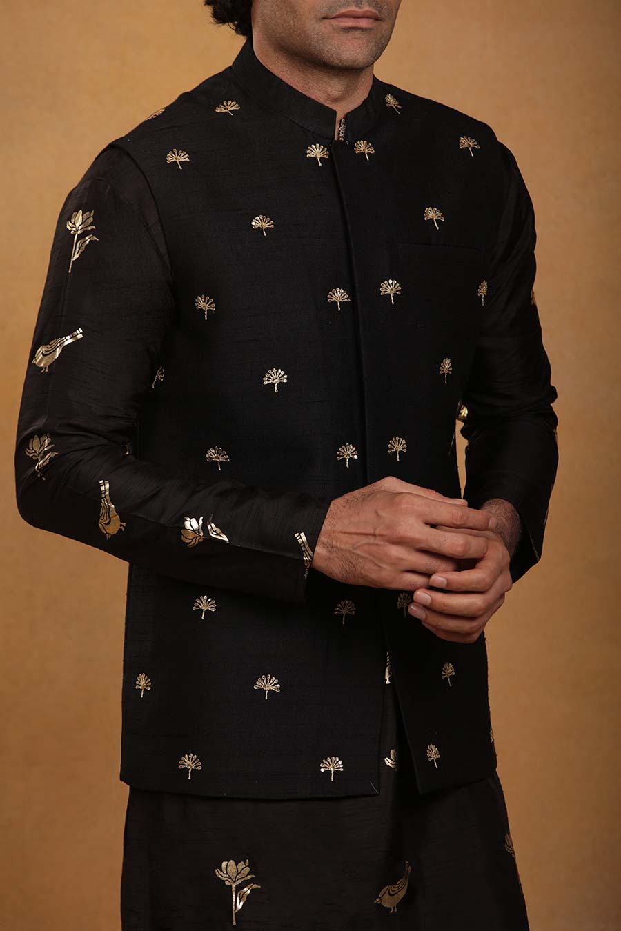 Black Vintage Fiona Kurta Set With Jacket