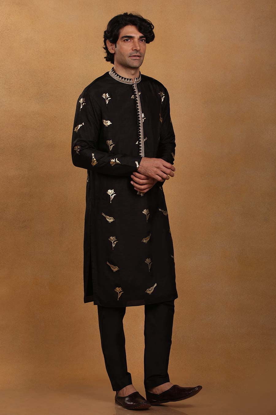 Black Vintage Fiona Print Embroidered Kurta