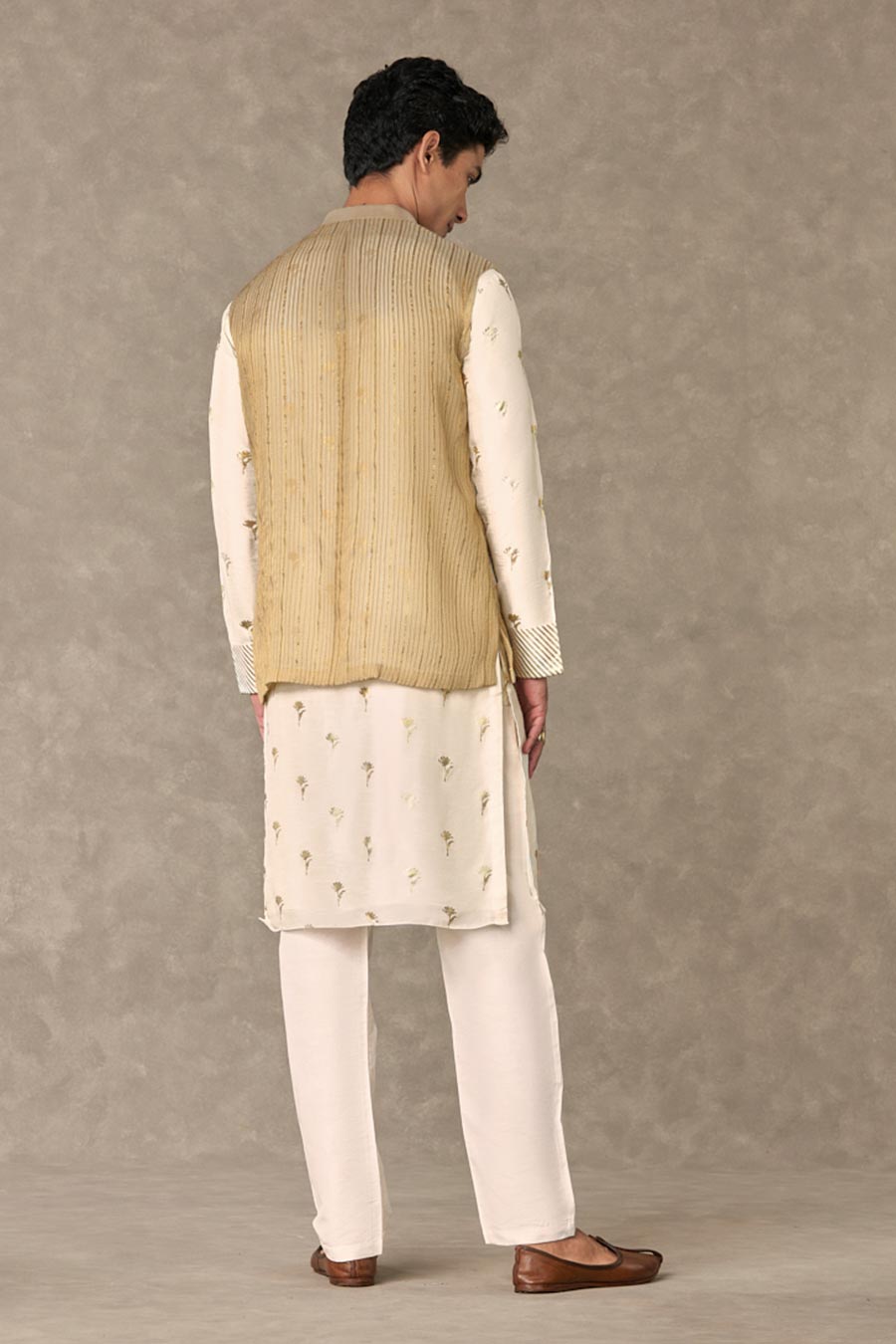 Gold Embroidered Bandi Jacket