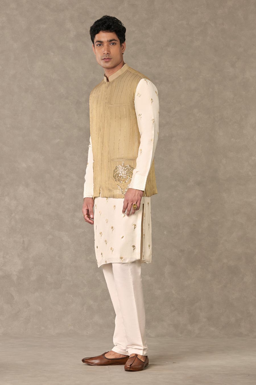 Ivory Wine Garden Print Embroidered Kurta Set with Jacket