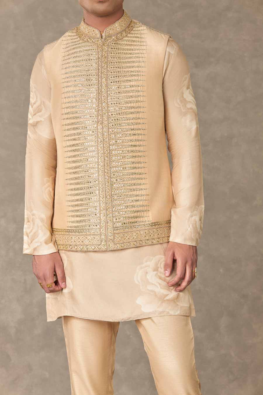 Beige Trikone Embroidered Bandi Jacket