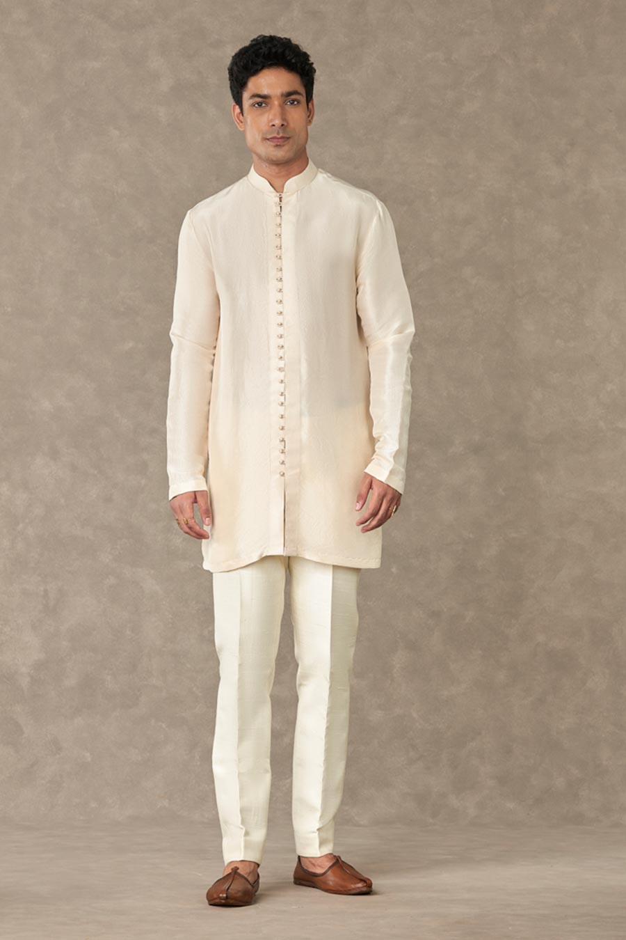 Ivory Haath-Phool Embroidered Kurta Set with Koti