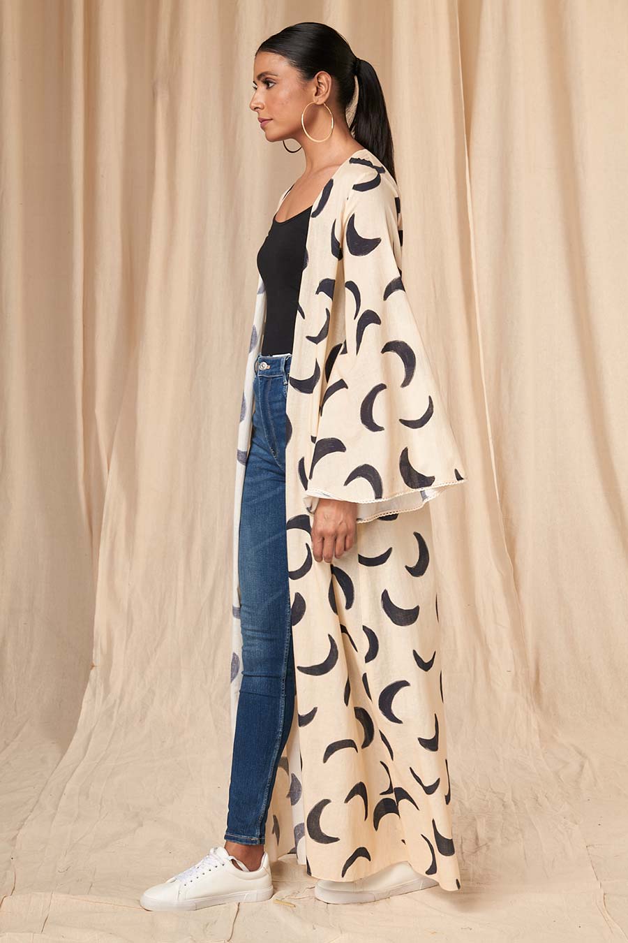 Lily Ivory Mooncrest Shrug Overlay