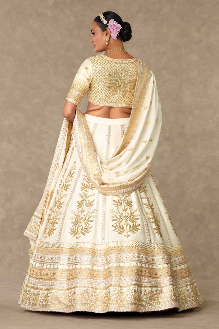 Ivory Neel-Kamal Lehenga Set With Double Dupatta