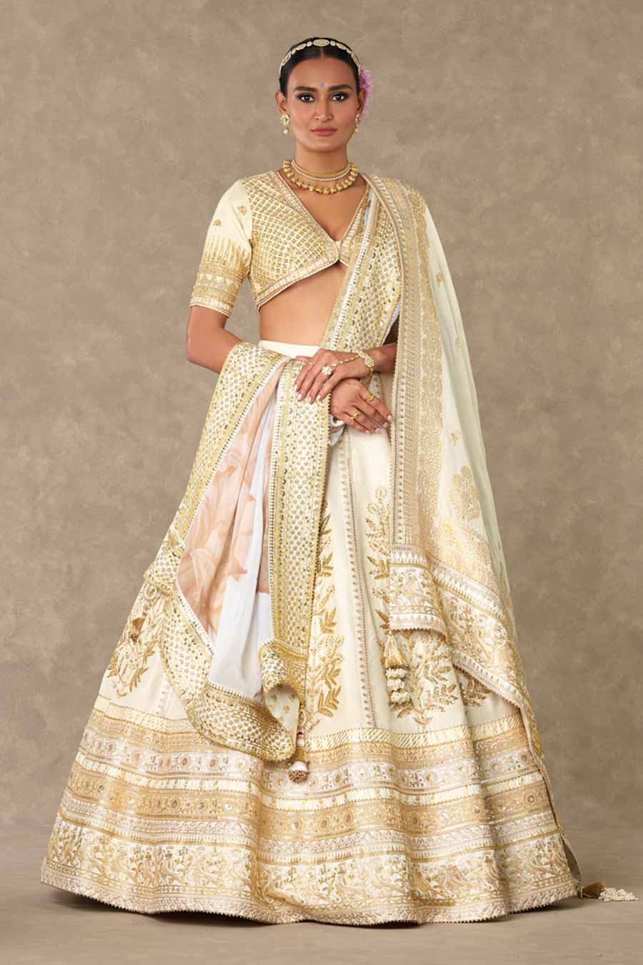 Ivory Neel-Kamal Lehenga Set With Double Dupatta