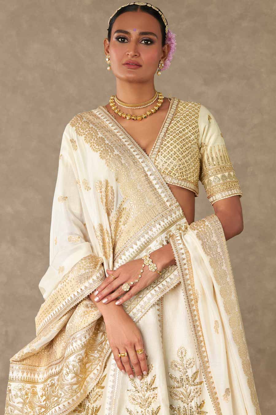 Ivory Neel-Kamal Lehenga Set With Double Dupatta
