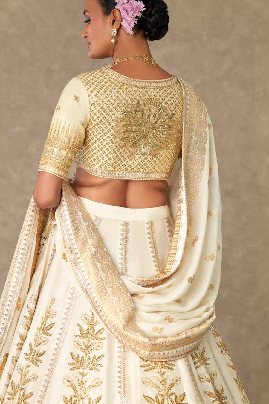Ivory Neel-Kamal Lehenga Set With Double Dupatta