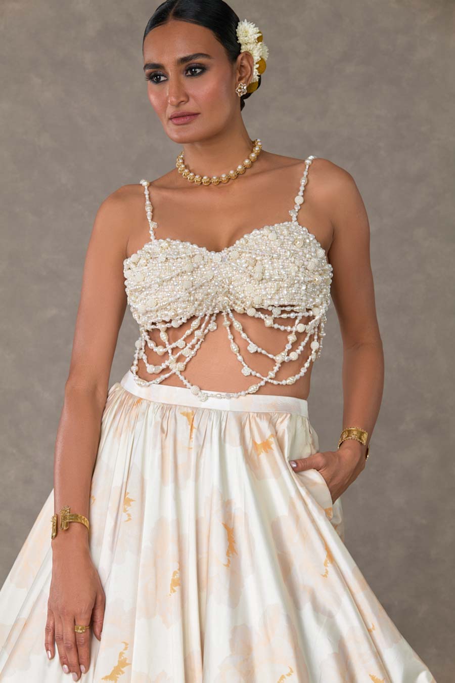 Ivory Nurvi Embroidered Skirt Set