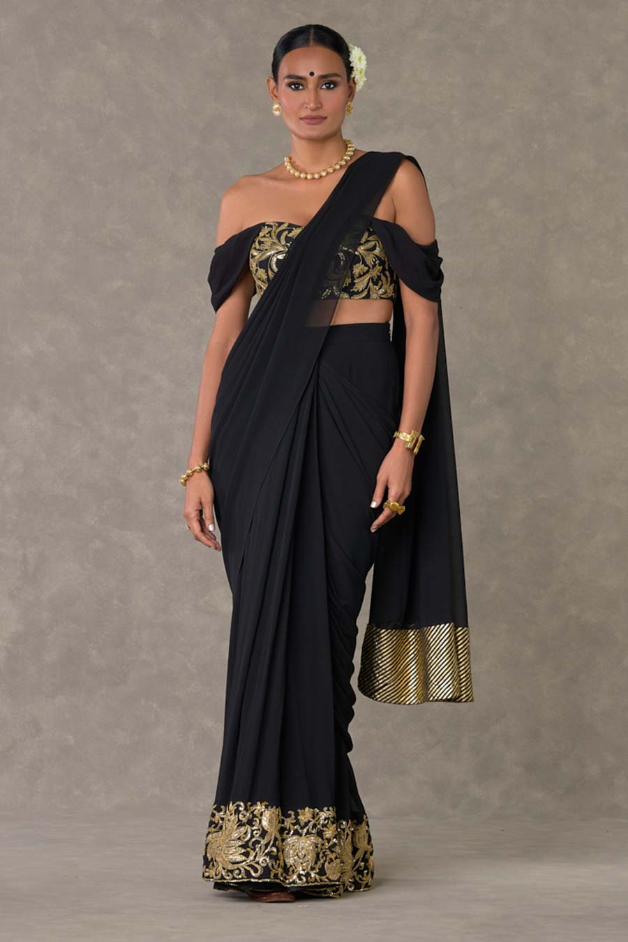 Black Neel- Kamal Embroidered Saree