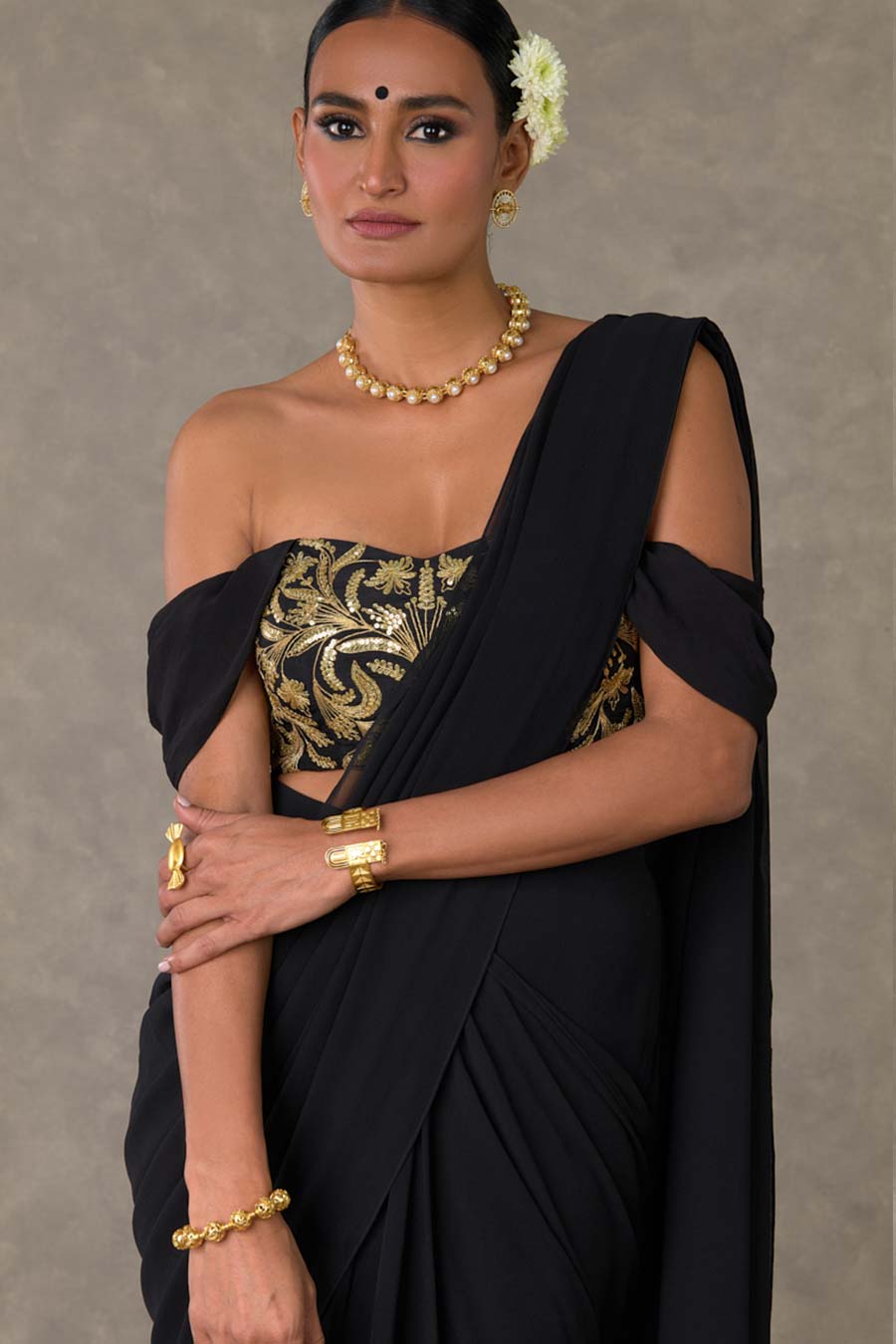 Black Neel- Kamal Embroidered Saree