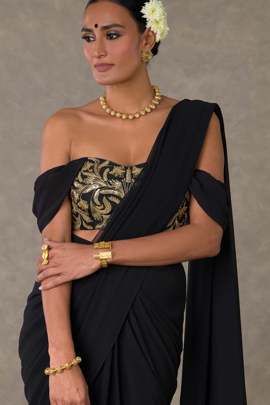 Black Neel- Kamal Embroidered Saree