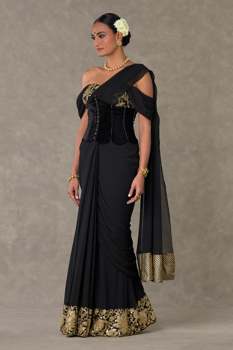 Black Neel- Kamal Embroidered Saree with Corset