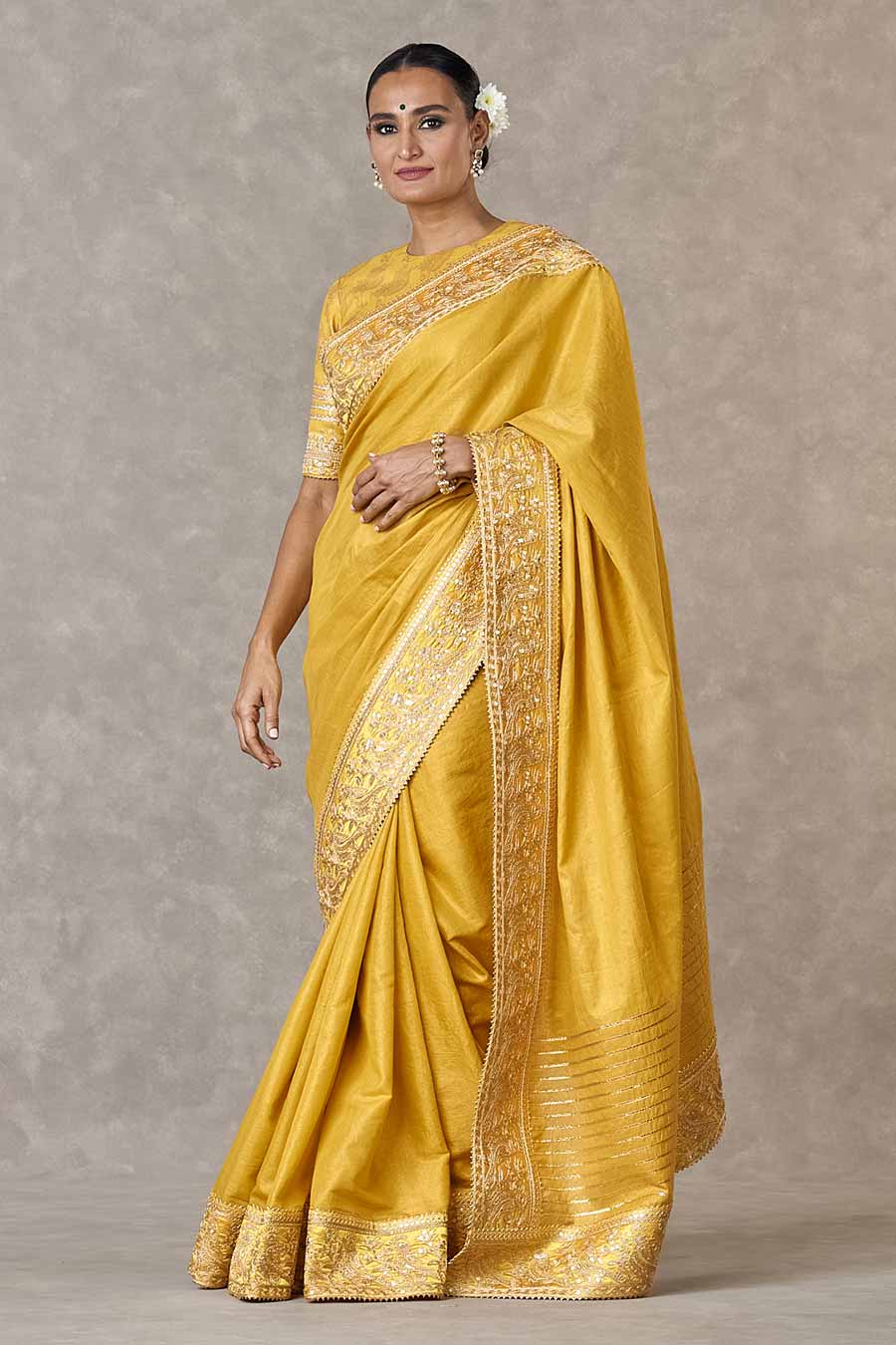 Yellow Foil Print Saree With Blouse Piece