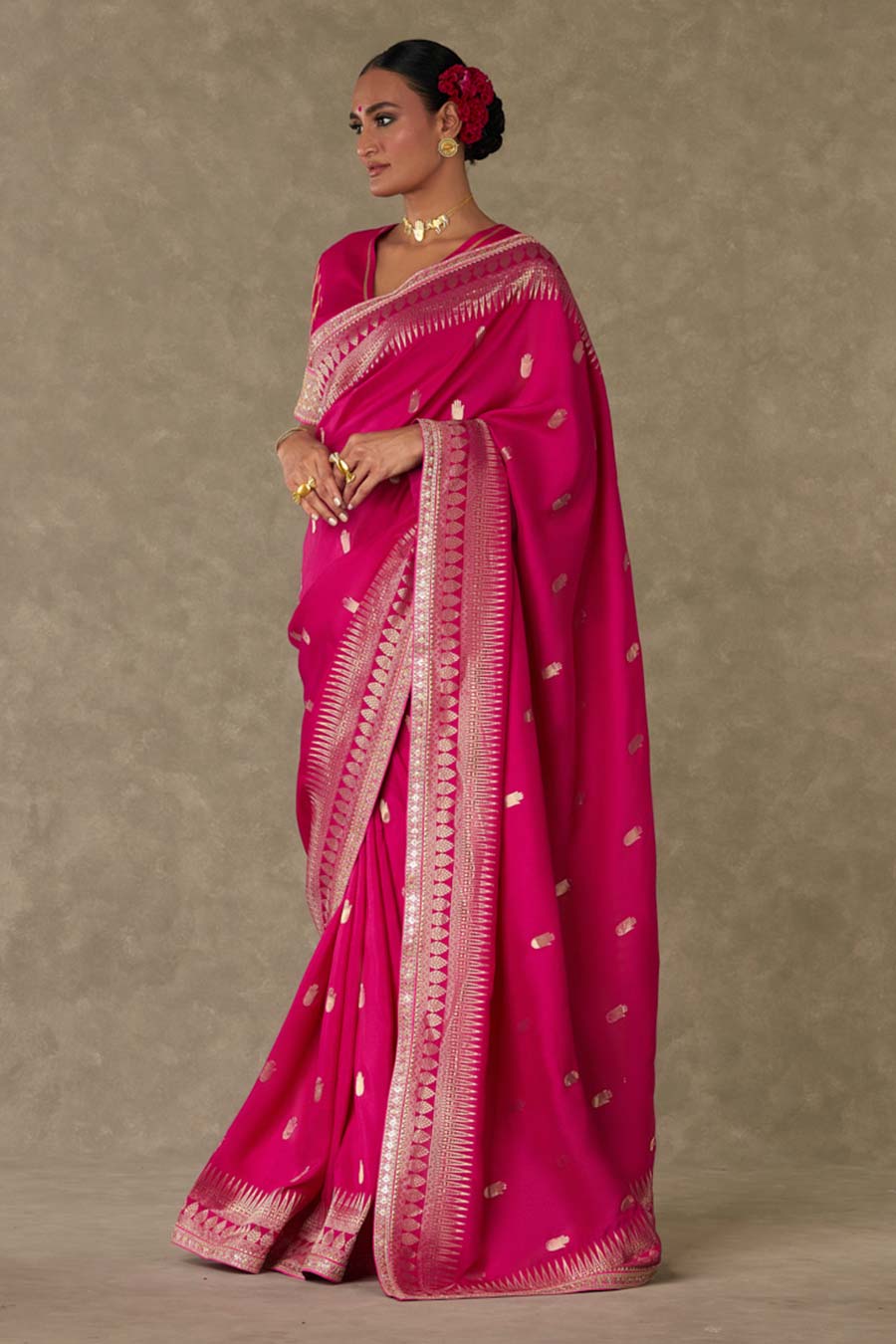Magenta Haath Phool Embroidered Saree with Blouse Piece
