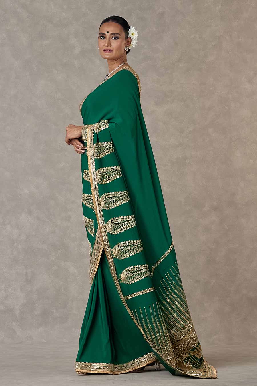 Dark Green Son-Patti Embroidered Saree With Blouse Piece