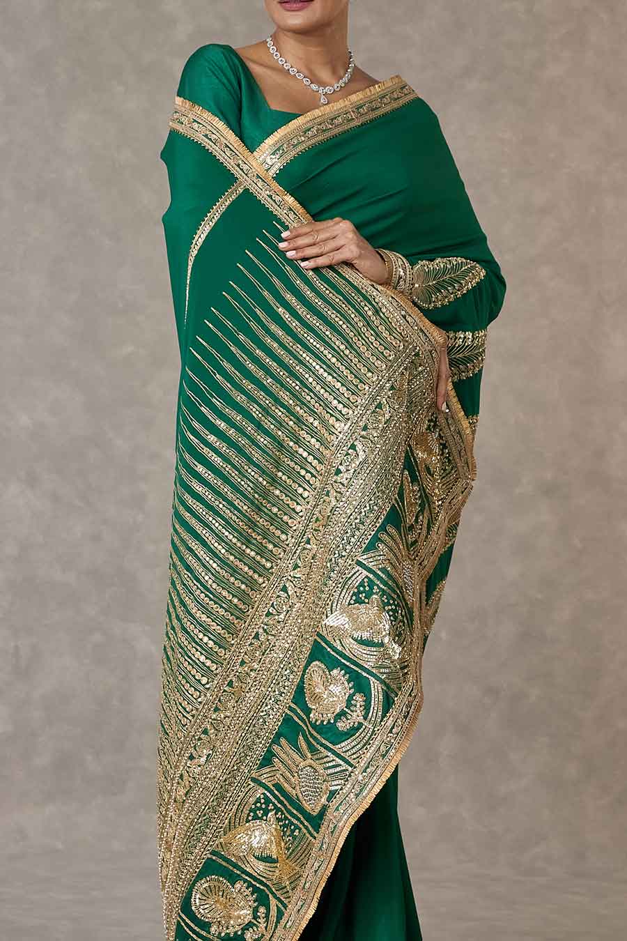 Dark Green Son-Patti Embroidered Saree With Blouse Piece