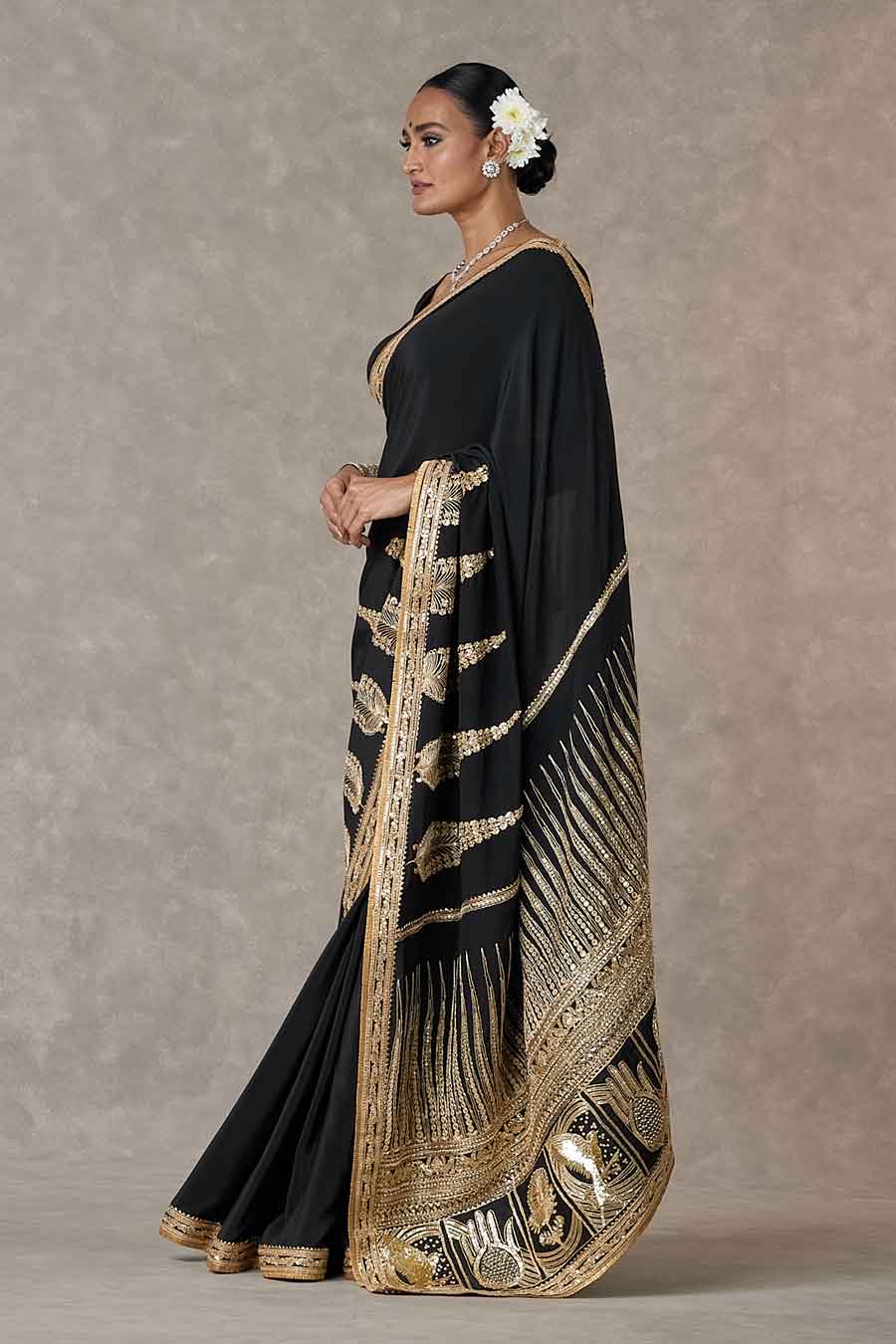 Black Son-Patti Embroidered Saree With Blouse Piece