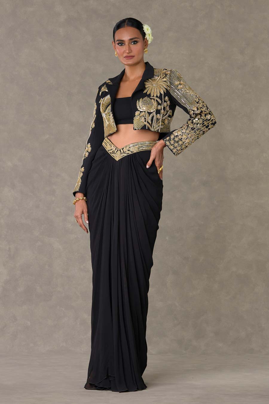 Black Son-Chidiya Embroidered Cropped Blazer Co-ord Set