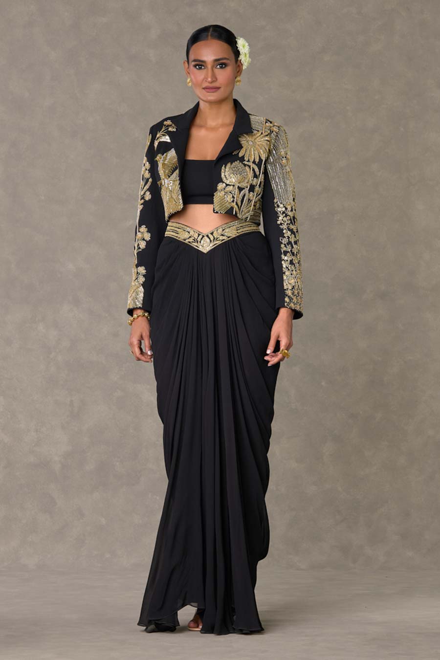 Black Son-Chidiya Embroidered Cropped Blazer Co-ord Set