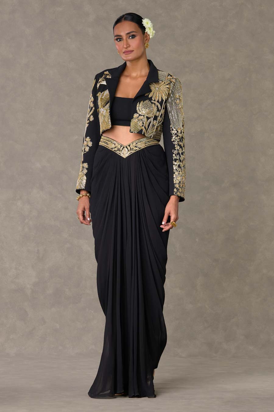 Black Son-Chidiya Embroidered Cropped Blazer Co-ord Set