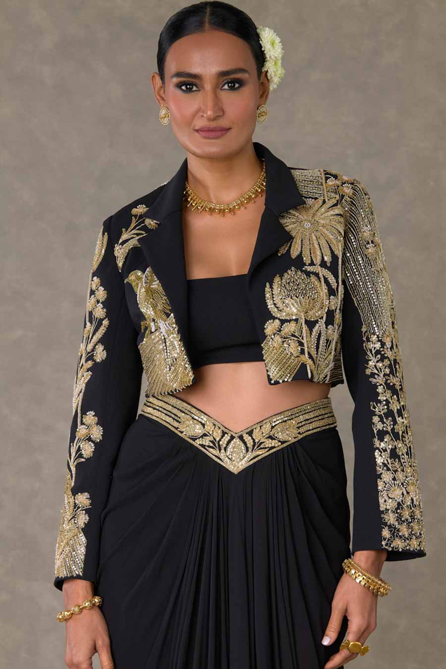 Black Son-Chidiya Embroidered Cropped Blazer Co-ord Set