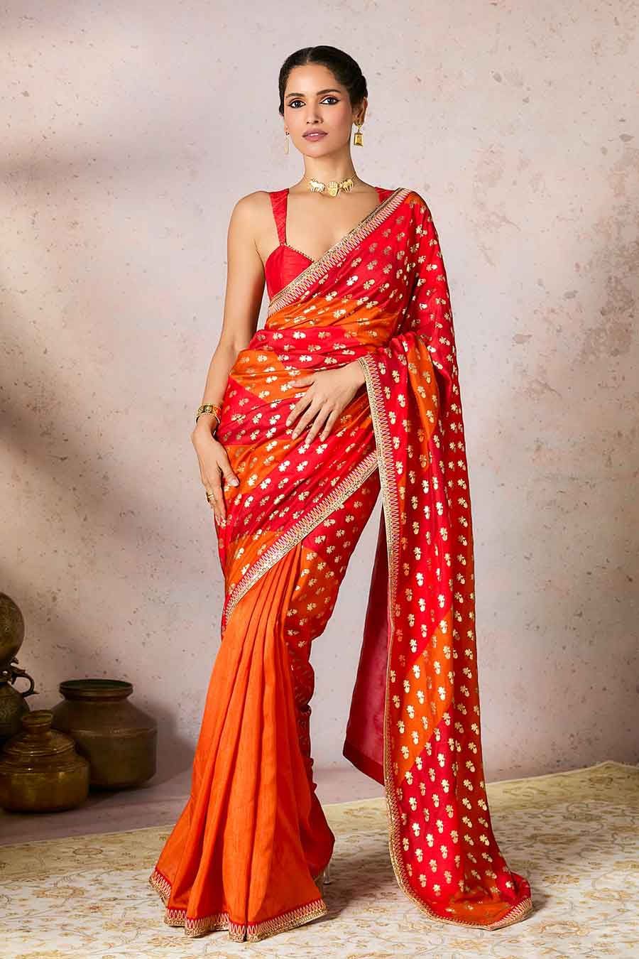 Rust Stripe Foil Printed Saree With Blouse Piece