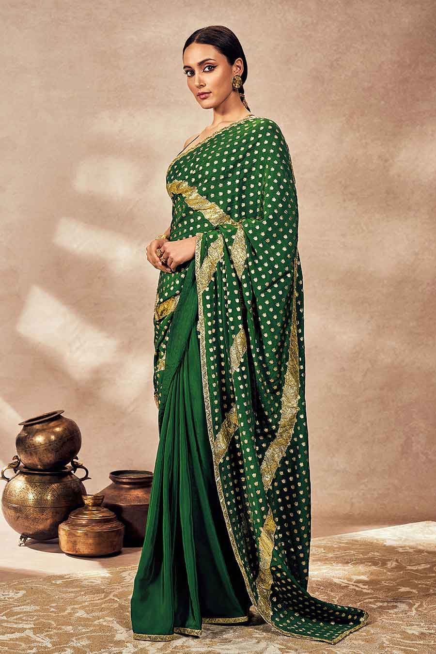 Green Palmscape Printed Saree With Blouse Piece