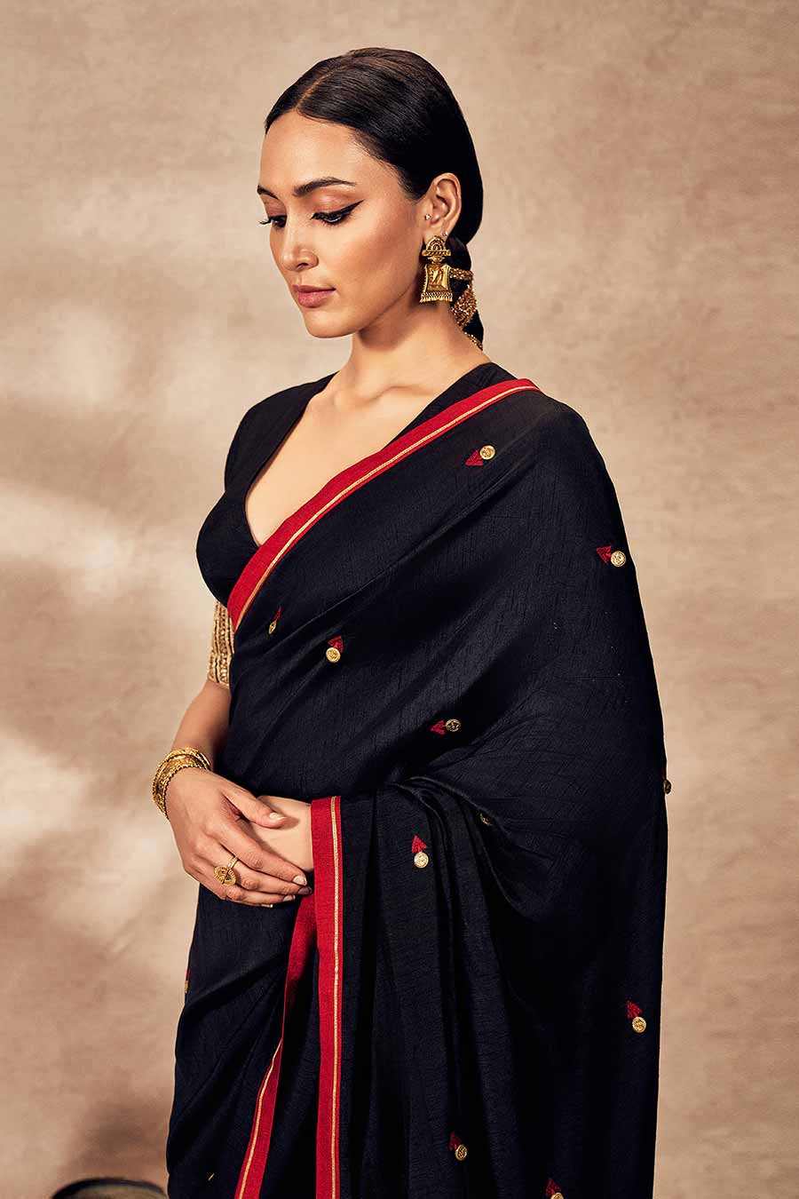 Black Coin Embellished Saree With Blouse Piece