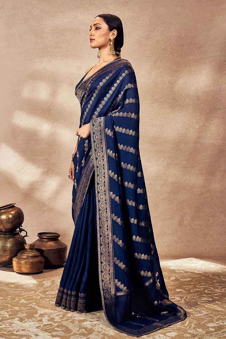Navy Blue Jacquard Saree With Blouse Piece