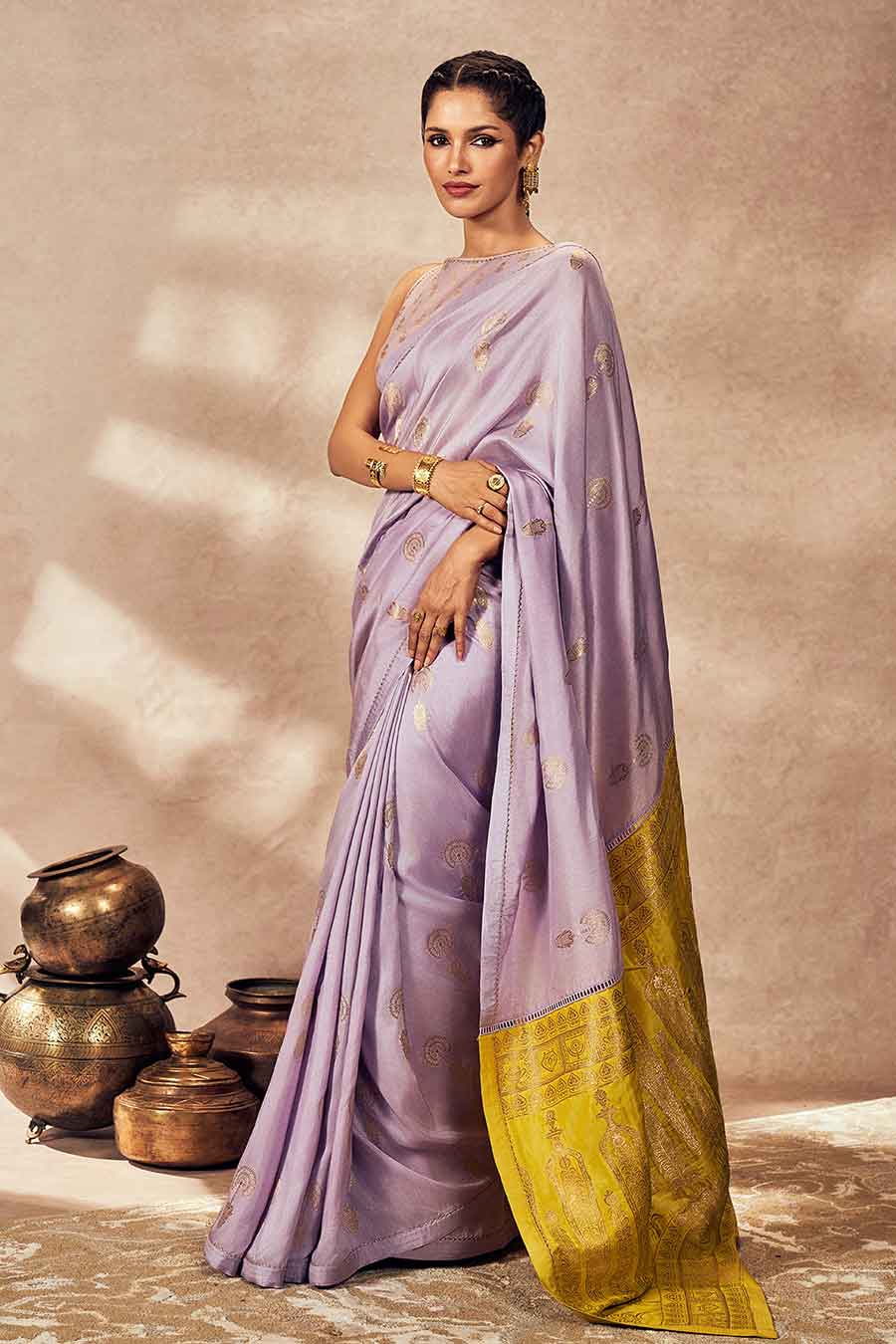 Lilac Jacquard Saree With Blouse Piece