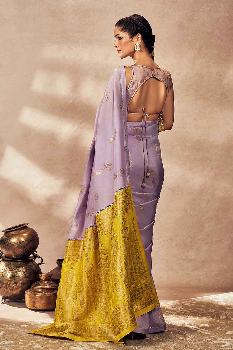 Lilac Jacquard Saree With Blouse Piece