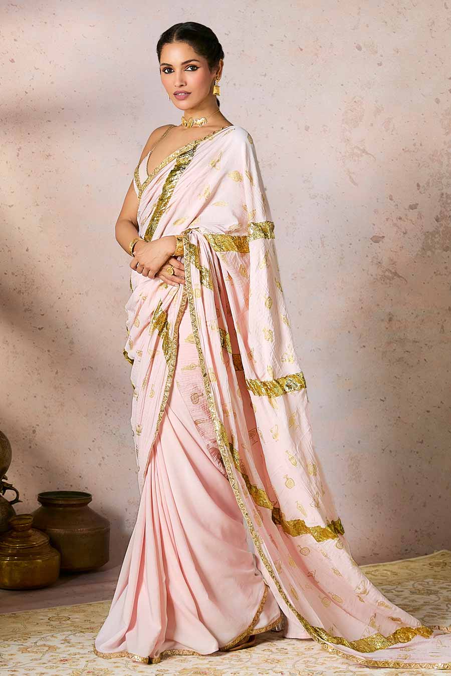 Baby Pink Potters Touch Printed Saree With Blouse Piece
