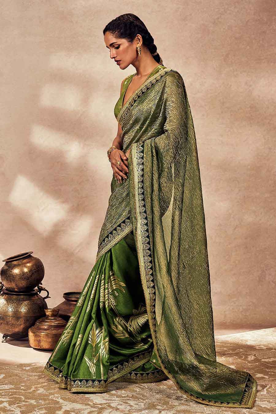 Green Palm Blooms Printed Saree With Blouse Piece