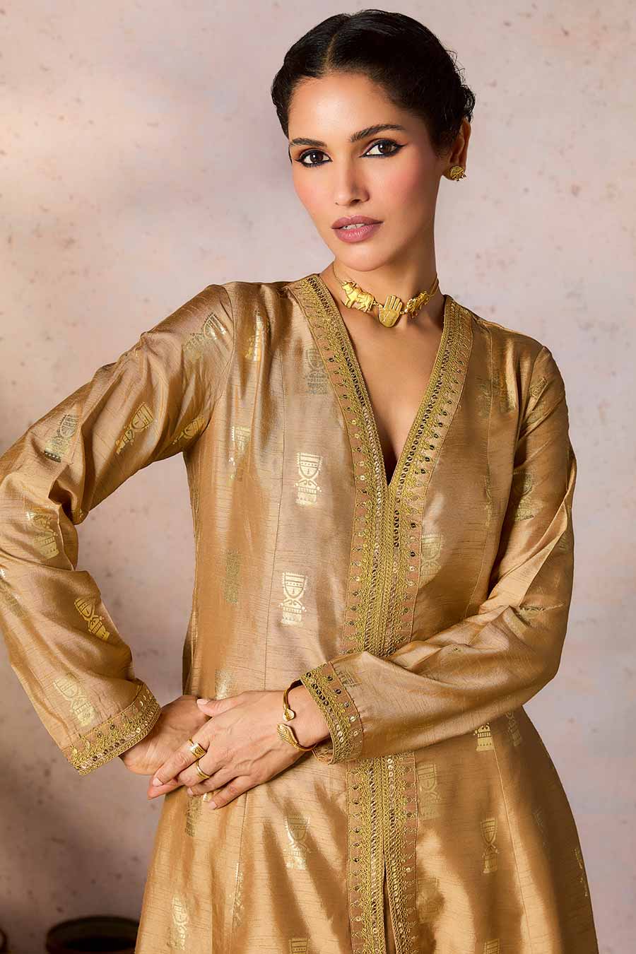 Beige Timber Tribe Printed Tunic & Pant Set