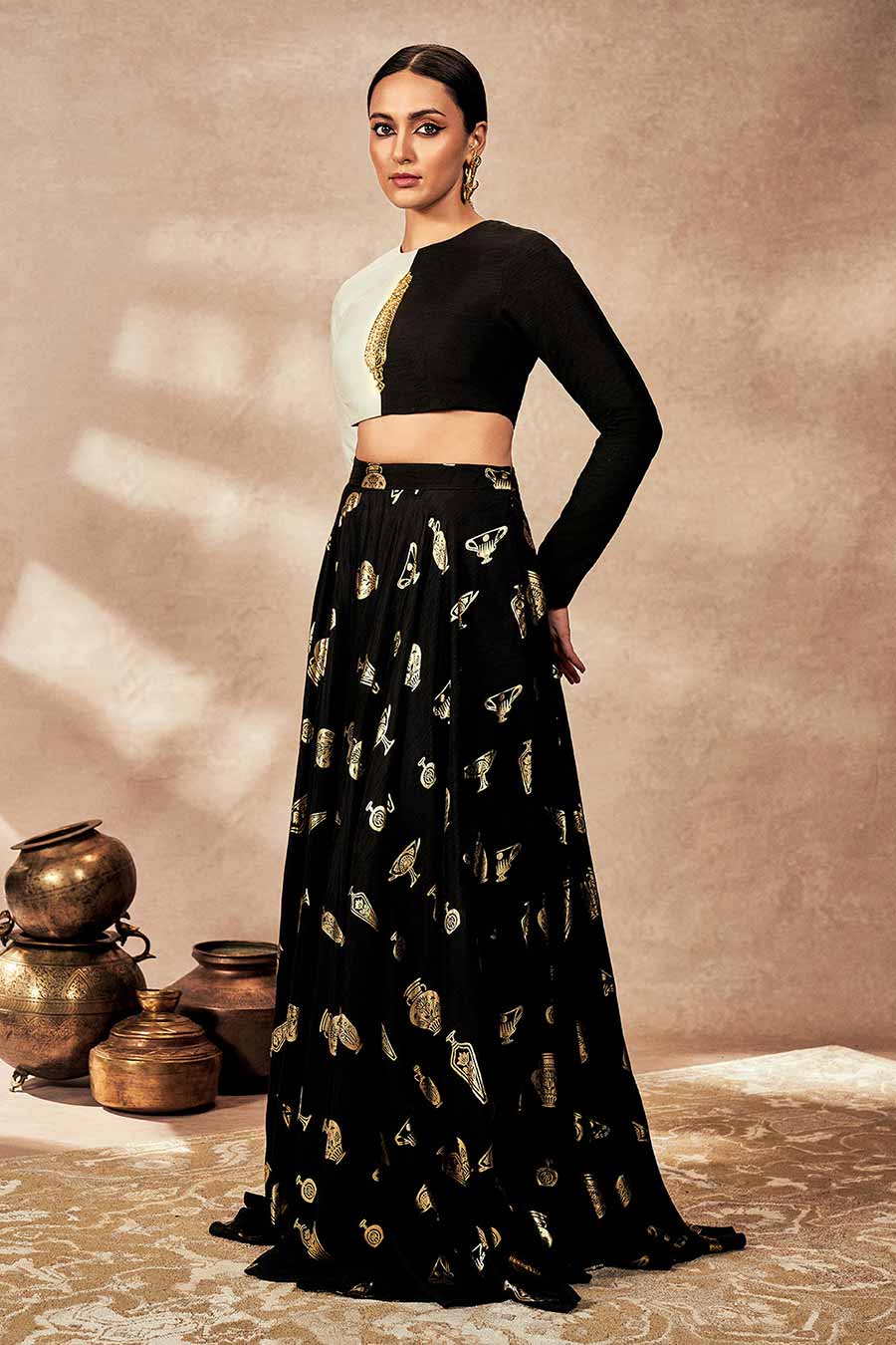 Black & Ivory Blouse With Potters Touch Printed Skirt Set