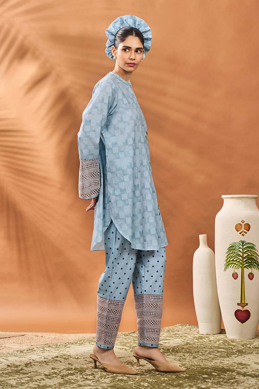 Blue Blooming Board Tunic & Pant Set