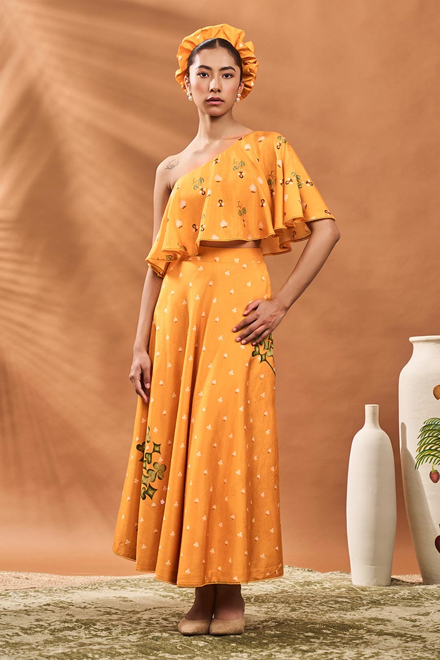 Yellow Spade Blossom One-Shoulder Top & Skirt Set