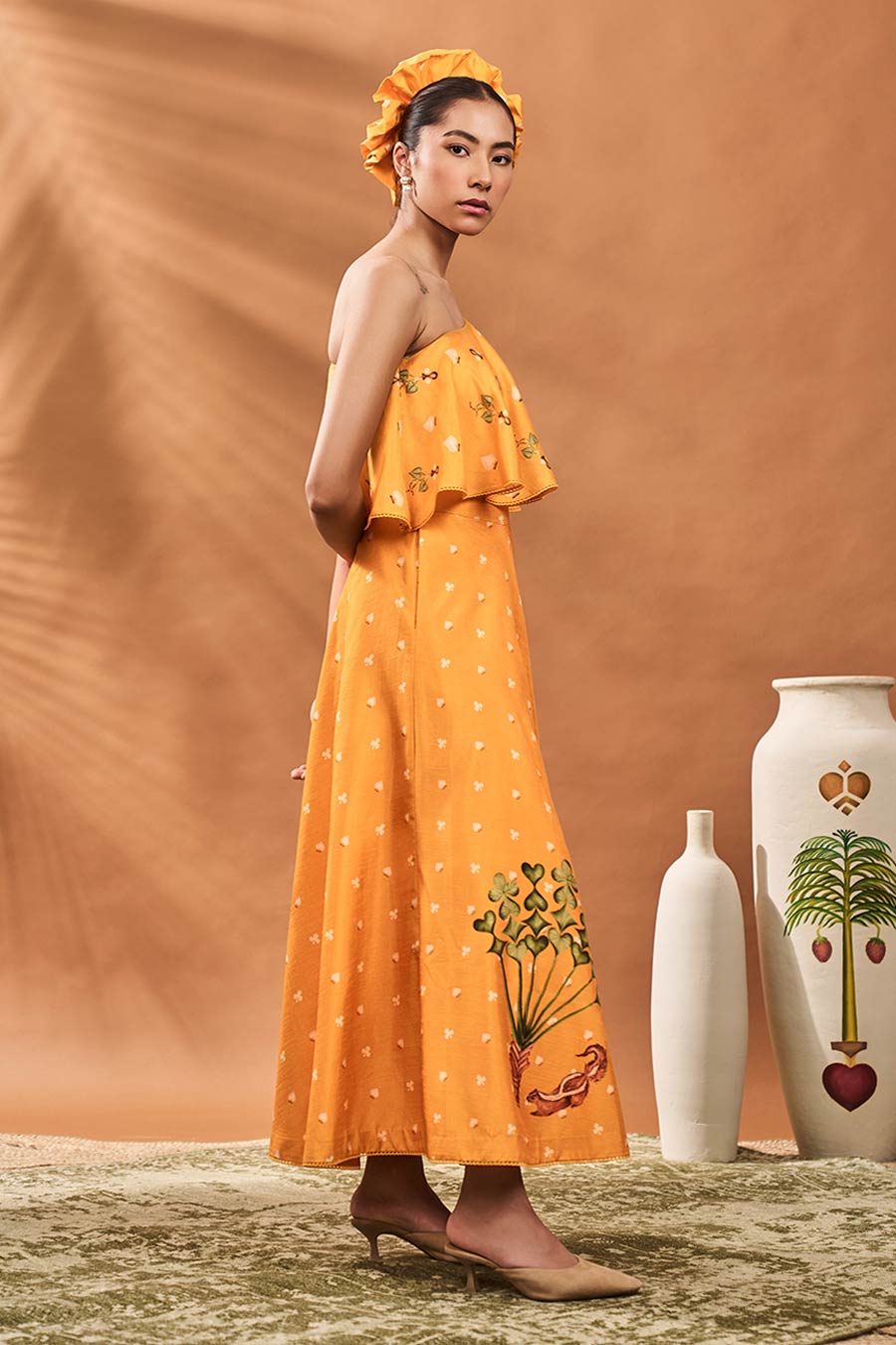Yellow Spade Blossom One-Shoulder Top & Skirt Set