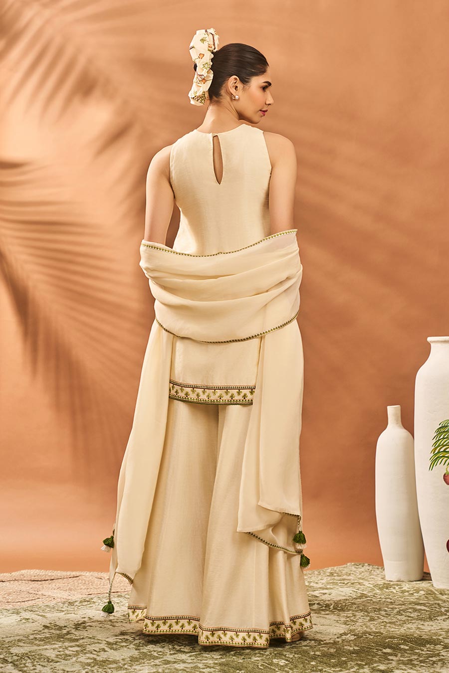 Ivory Wildsacpe Kurta Set