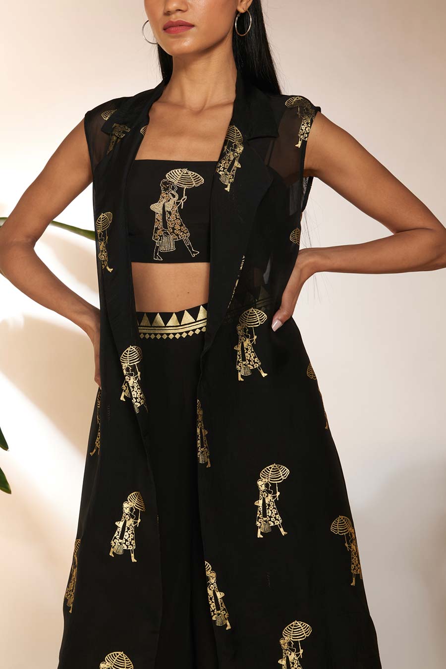 Black Foil Printed Tube & Pant Set With Shrug