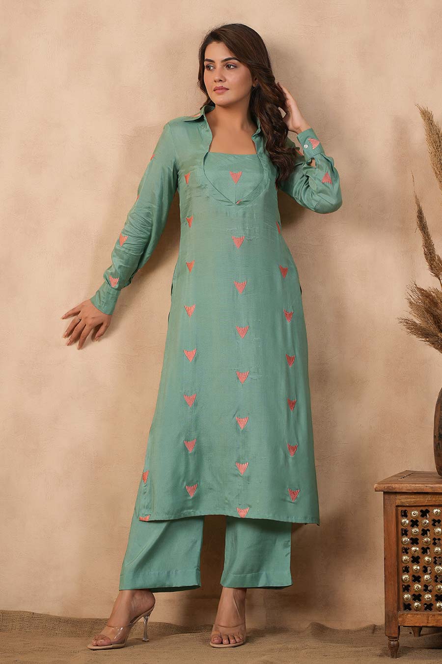 Green Embroidered Tunic & Pant Set