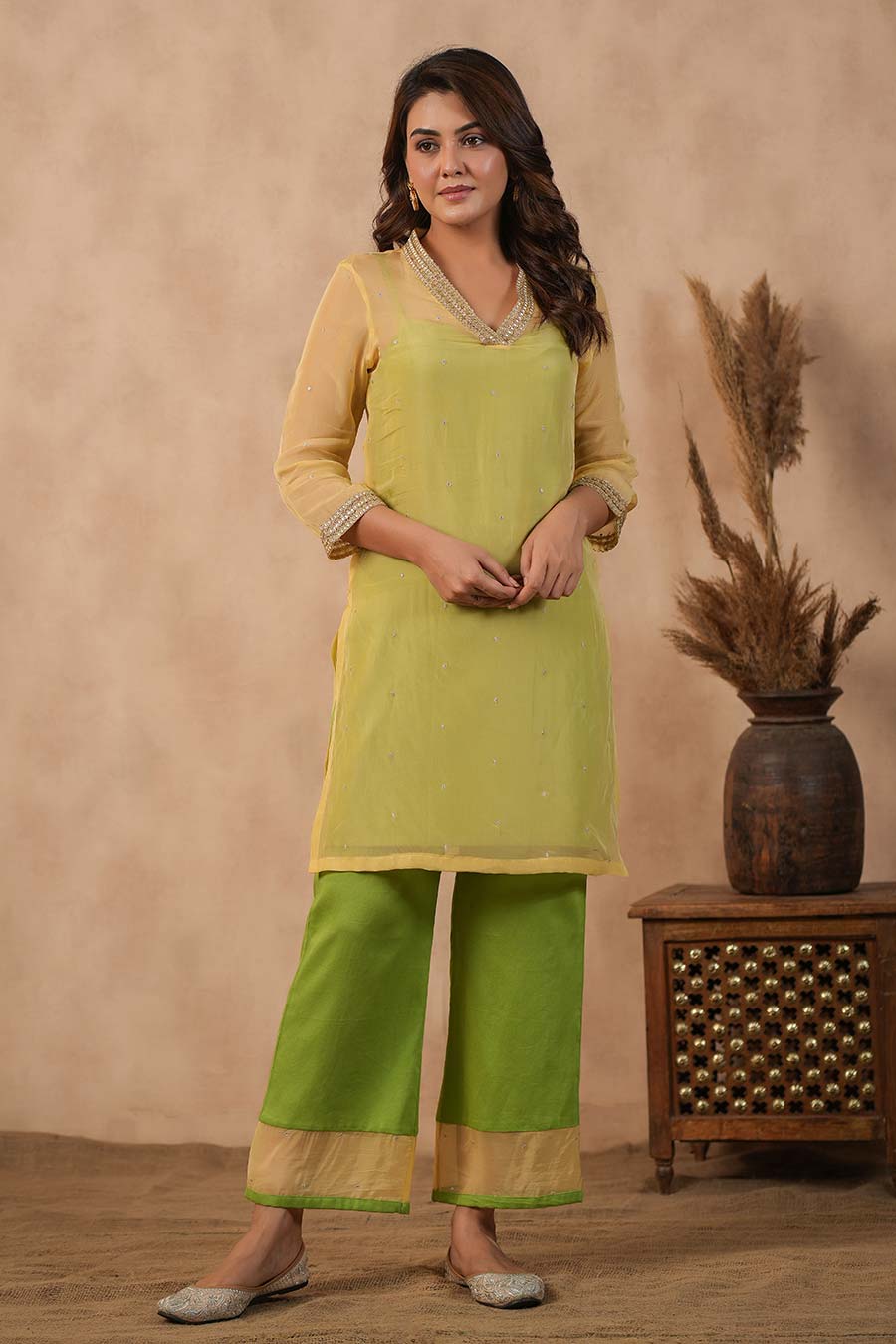 Green Embellished Kurta & Pant Set