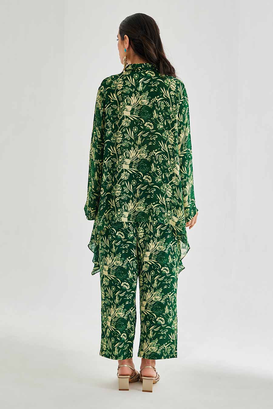 Small Green Floral Printed Low-back Shirt & Pant Set