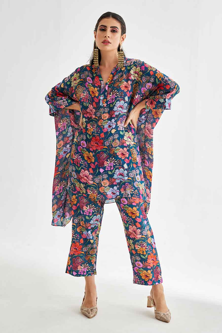 Big Blue Floral Printed Short Kaftan & Pant Set