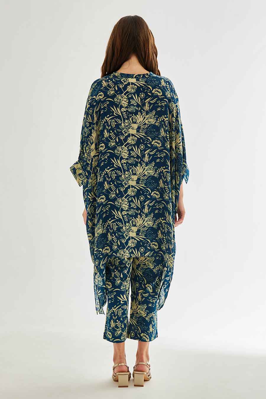 Small Blue Floral Printed Short Kaftan & Pant Set