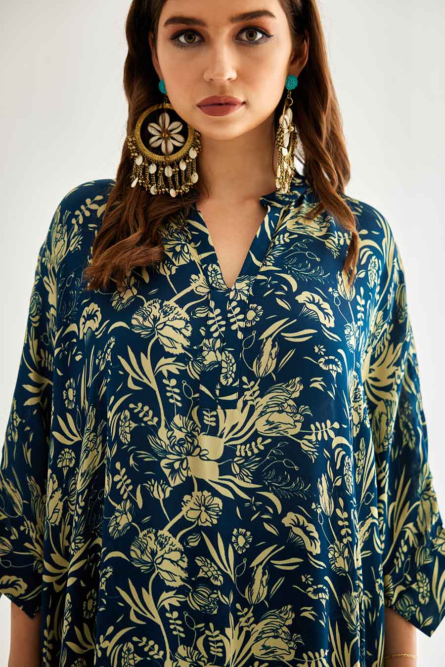 Small Blue Floral Printed Short Kaftan & Pant Set
